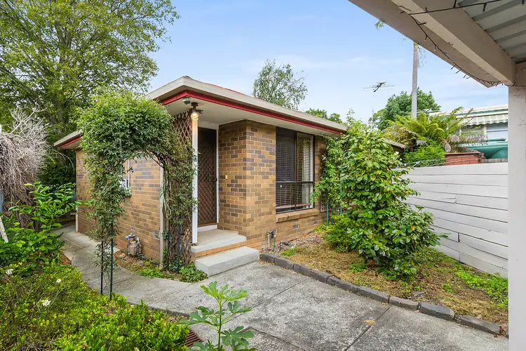 Main view of Homely unit listing, 2/28A Boronia Road, Vermont VIC 3133