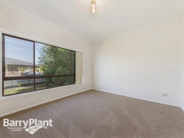 Fourth view of Homely house listing, 2 Cowper Avenue, St Albans VIC 3021