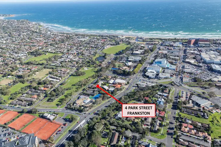 4 Park Street, Frankston VIC 3199