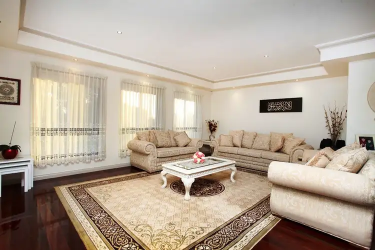 Sixth view of Homely house listing, 32 Threadneedle Street (Cambridge Gardens), Attwood VIC 3049