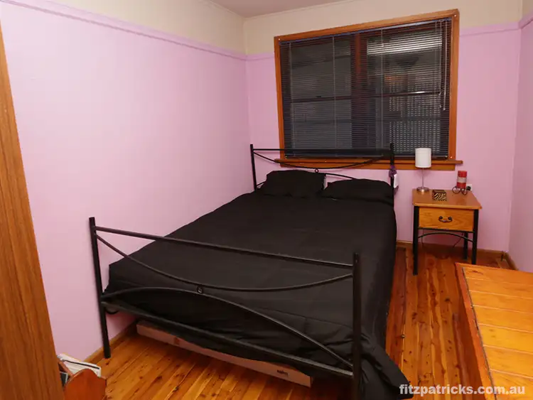 Seventh view of Homely house listing, 33 Gilmore Avenue, Mount Austin NSW 2650