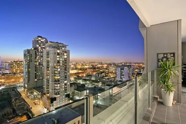 Fourth view of Homely apartment listing, 1601/270 King Street, Melbourne VIC 3000