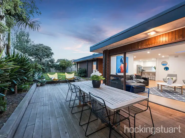 12 Mcnamara Street, Beaumaris VIC 3193