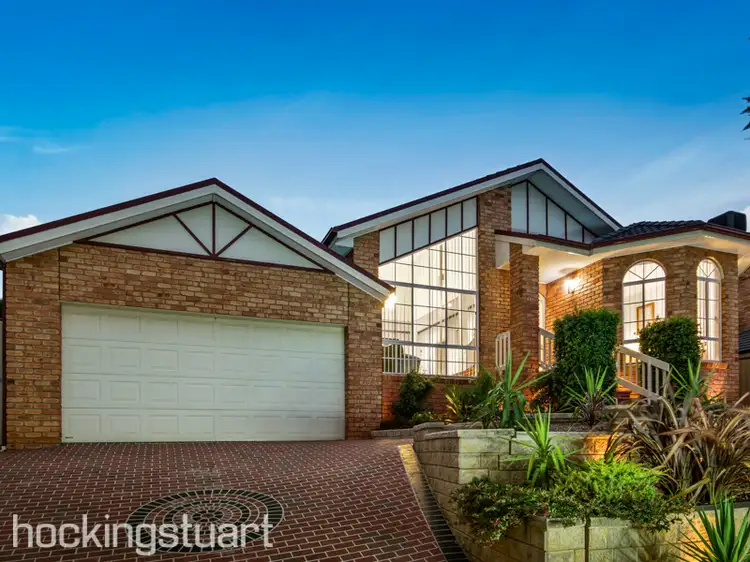16 Loxton Terrace, Epping VIC 3076