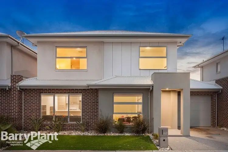 43 Heather Avenue, Brooklyn VIC 3012