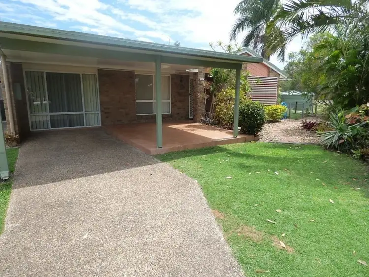 2/3 Rose Court, Woodgate QLD 4660