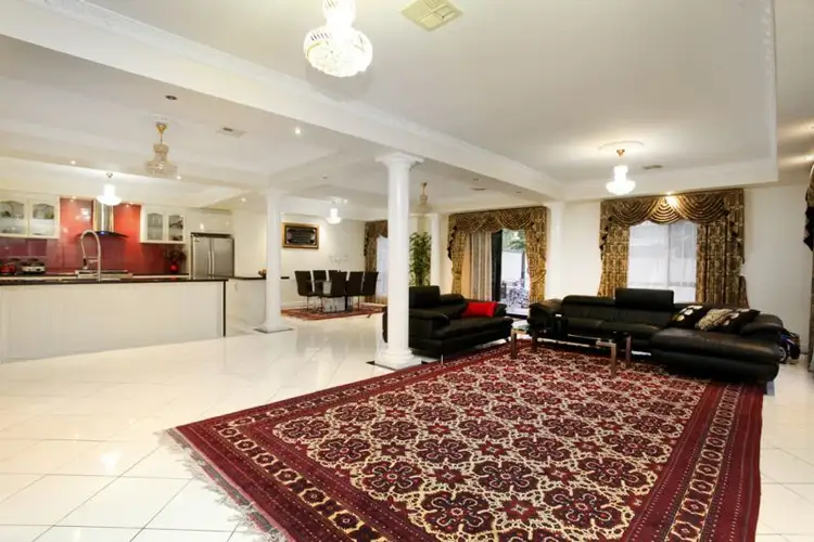 Fourth view of Homely house listing, 8 Illawarra Circuit, Taylors Hill VIC 3037