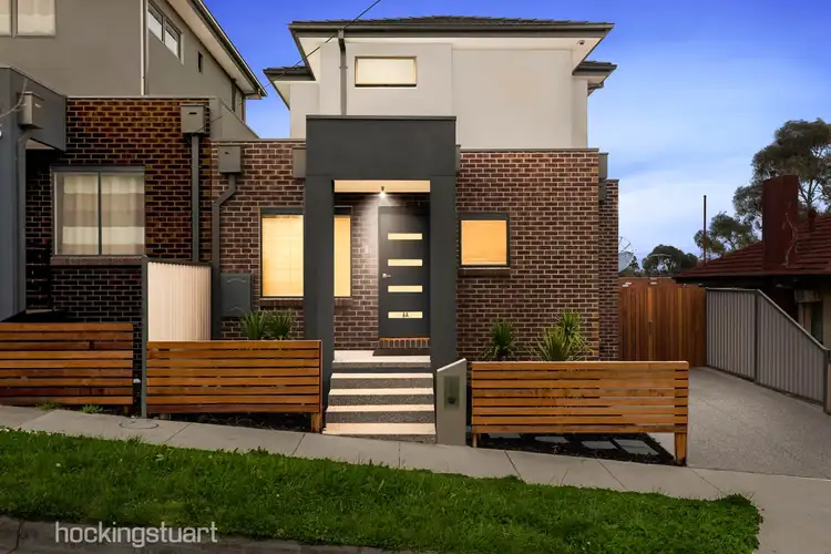6A Oulton Crescent, Reservoir VIC 3073