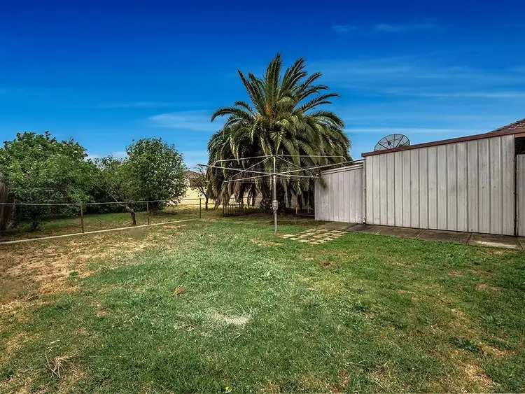 Sixth view of Homely house listing, 7 Burns Avenue, St Albans VIC 3021