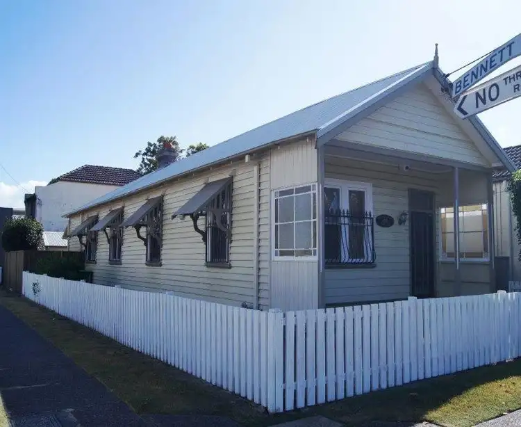 60 Cleary Street, Hamilton NSW 2303