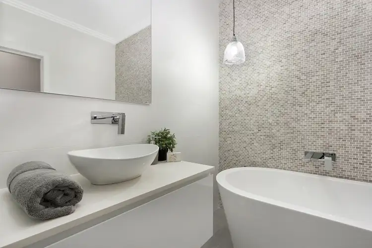 23 Ireland Street, St Clair NSW 2759