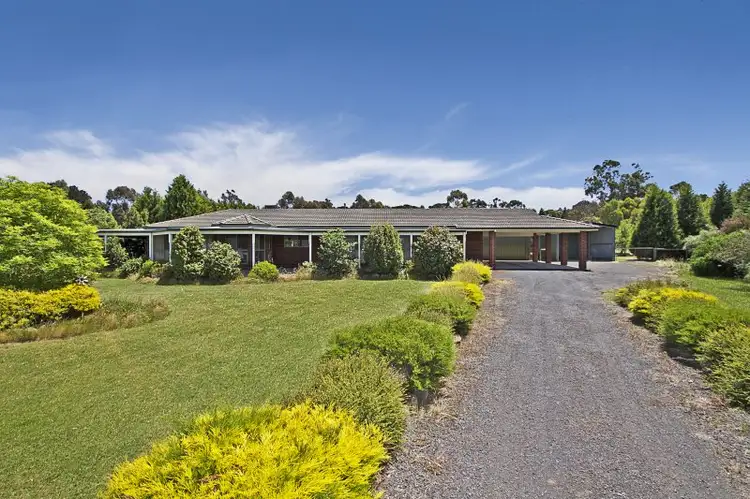6 Queen Adelaide Court, Wallan VIC 3756