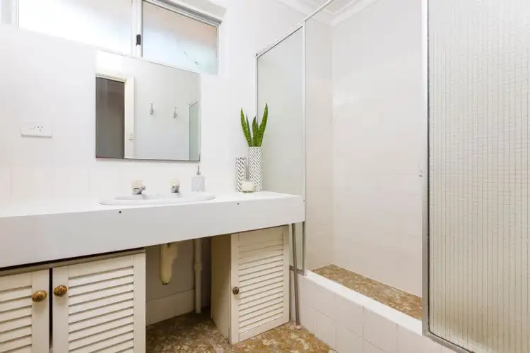 Seventh view of Homely house listing, 4/189 Coode Street, Como WA 6152