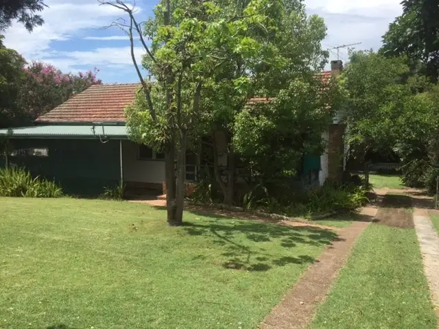 11 Aberglassyln Road, Rutherford NSW 2320