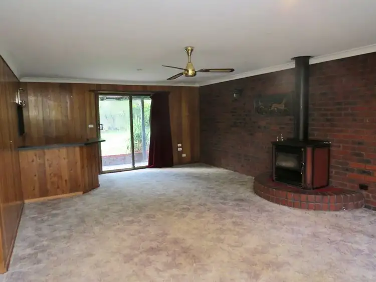 Sixth view of Homely house listing, 50 Bull In Court, Haddon VIC 3351
