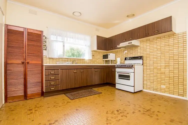 Second view of Homely house listing, 20 Waratah Street, Thomastown VIC 3074