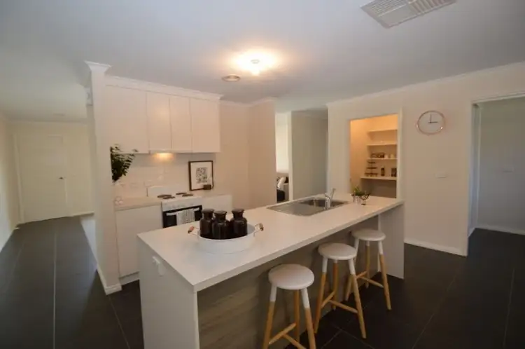 Main view of Homely house listing, 71 Thomas Wedge Drive, Wangaratta VIC 3677