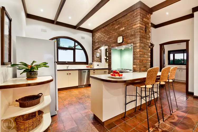 Fifth view of Homely house listing, 390 Reynolds Road, Research VIC 3095