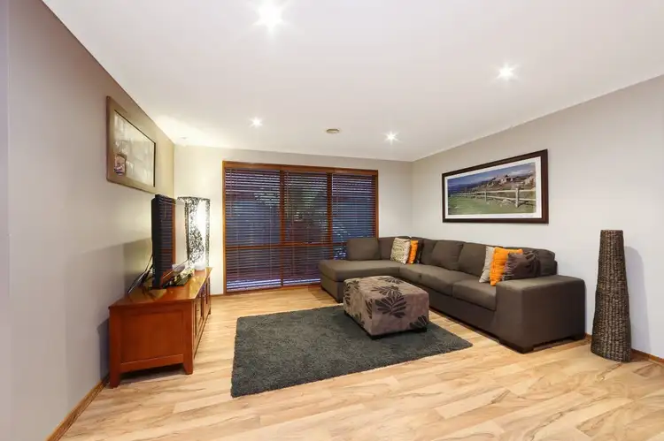 Third view of Homely house listing, 8 Linnel Court, Rowville VIC 3178