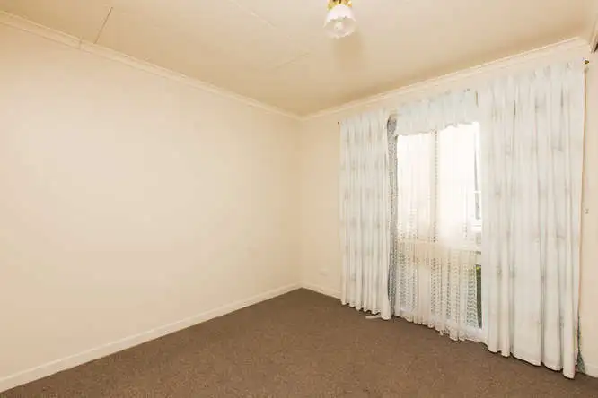 Seventh view of Homely house listing, 15 Eulinga Drive, Mildura VIC 3500