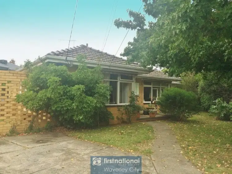 Second view of Homely house listing, 6 Hakea Court, Mount Waverley VIC 3149