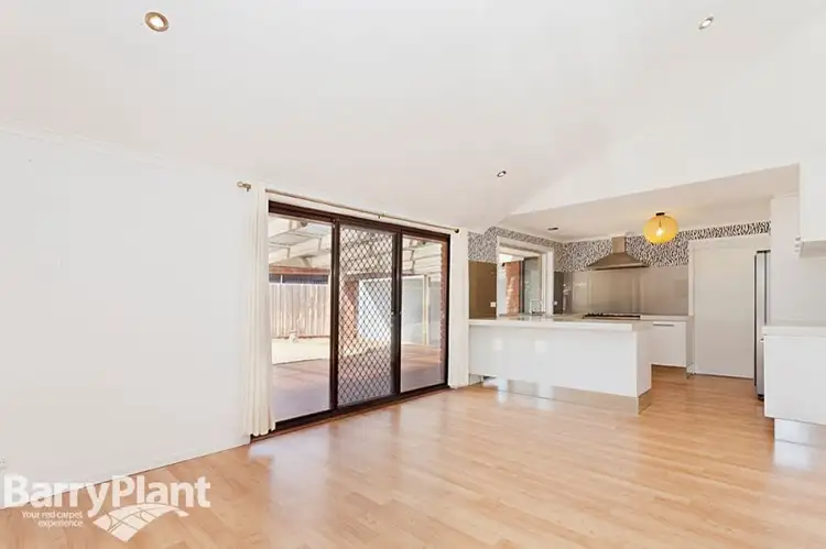 Sixth view of Homely house listing, 4 Rachael Court, Seabrook VIC 3028