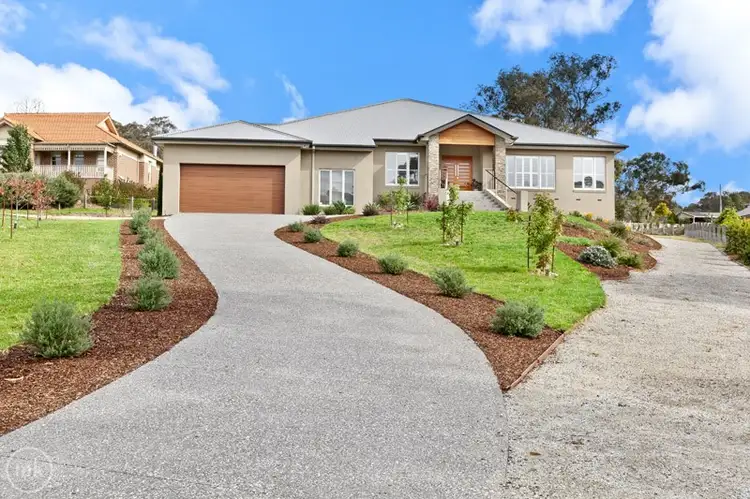 11 Rotin Court, Plenty VIC 3090