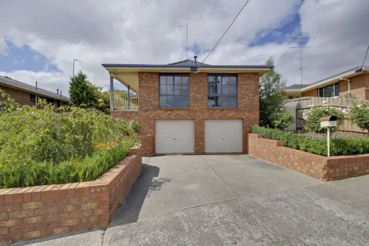 17 Oak Avenue, Traralgon VIC 3844