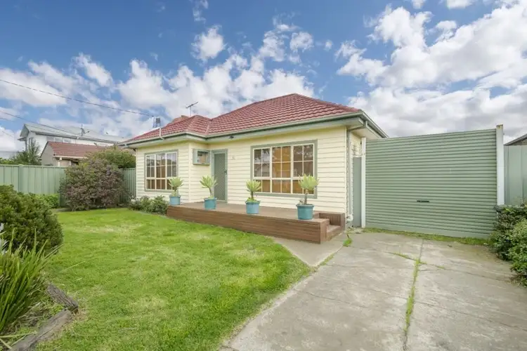 Second view of Homely house listing, 32 Corrigan Avenue, Brooklyn VIC 3012