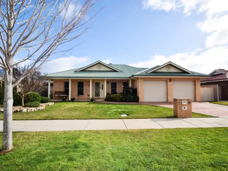 Main view of Homely house listing, 10 Sturt Court, Wangaratta VIC 3677