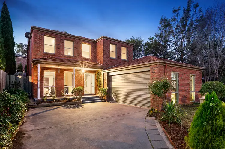 136 Karingal Drive, Greensborough VIC 3088
