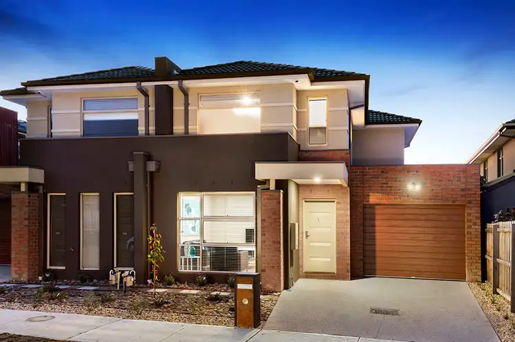 18 Ayton Street, Ivanhoe VIC 3079