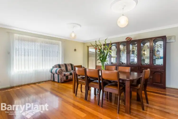 Seventh view of Homely house listing, 2 Rowson Court, Altona Meadows VIC 3028