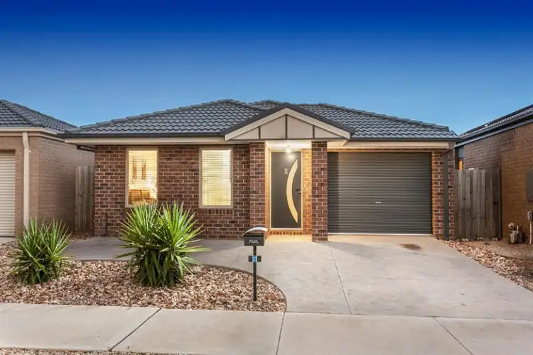 6 Hall Mark Place, Kurunjang VIC 3337