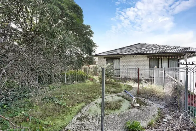 Third view of Homely house listing, 7 Essington Court, Mulgrave VIC 3170