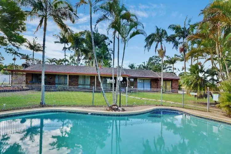 18 Roberts Drive, Cooroy QLD 4563