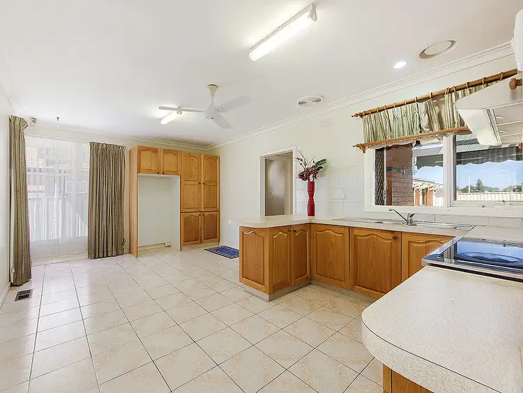 Fourth view of Homely house listing, 53 Stradbroke Drive, St Albans VIC 3021