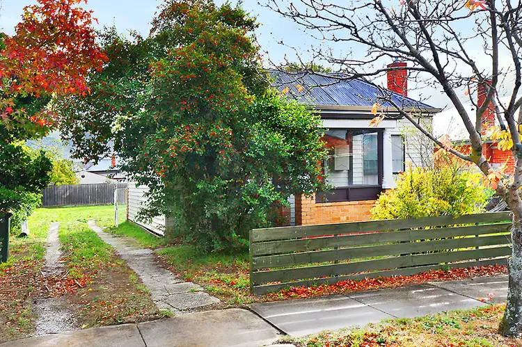 5 Brinkley Avenue, Wendouree VIC 3355