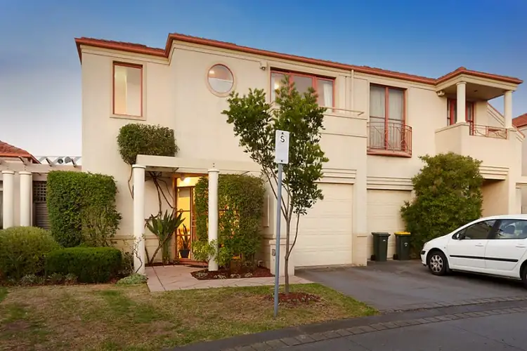 17 Park Square, Port Melbourne VIC 3207