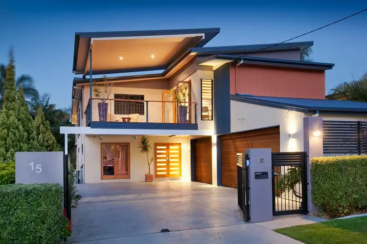 15 Windmill Street, Tarragindi QLD 4121