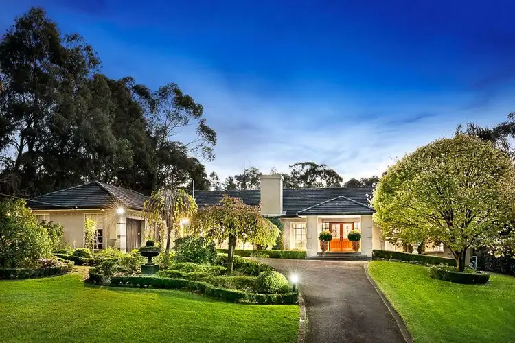 19 Flora Road, Donvale VIC 3111
