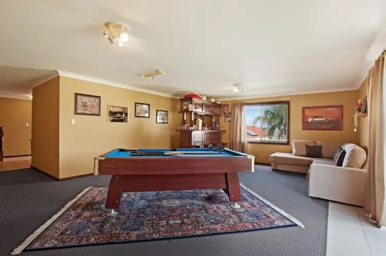 Sixth view of Homely house listing, 10 Christine Close, Rutherford NSW 2320