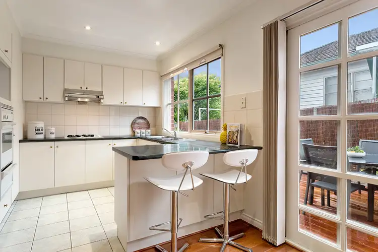 Fifth view of Homely unit listing, 2/9 May Street, Doncaster East VIC 3109