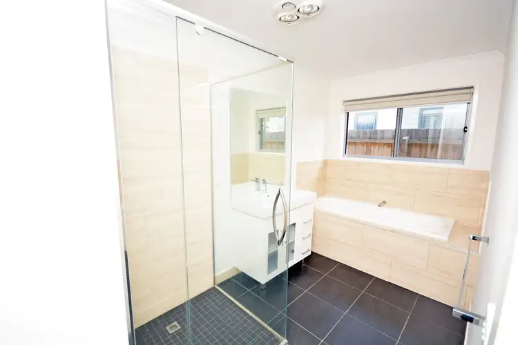 Seventh view of Homely house listing, 290 Edgar Street, Portland VIC 3305