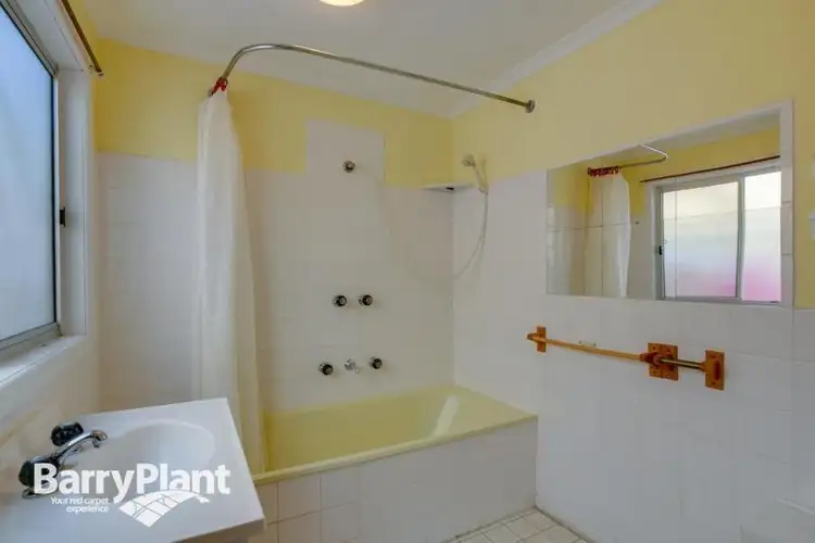 Seventh view of Homely house listing, 16 Warranilla Avenue, Rosebud VIC 3939
