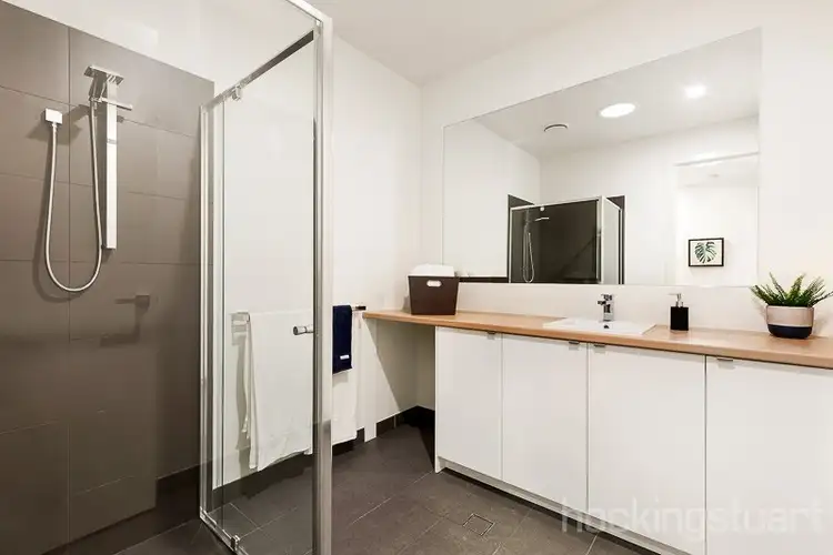 Fifth view of Homely apartment listing, 2/4-6 Matthews Road, Bentleigh East VIC 3165