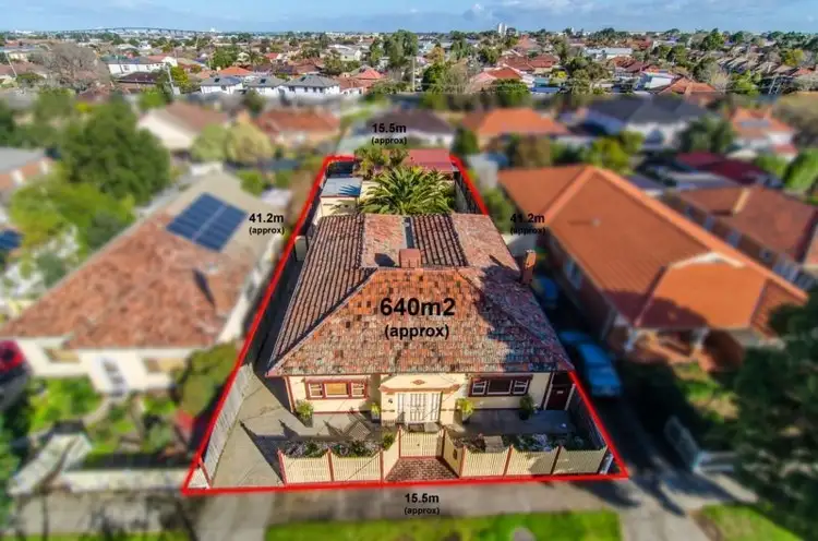 11 Madden Street, Maidstone VIC 3012