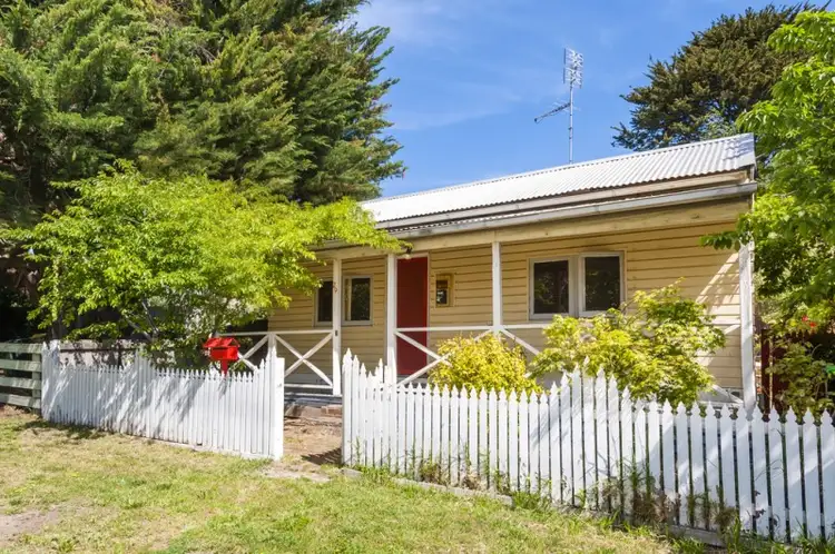 29 Dundas Street, Lancefield VIC 3435