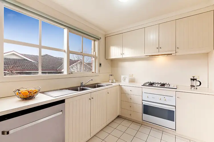 Fourth view of Homely unit listing, 3/170 Cape Street, Heidelberg VIC 3084
