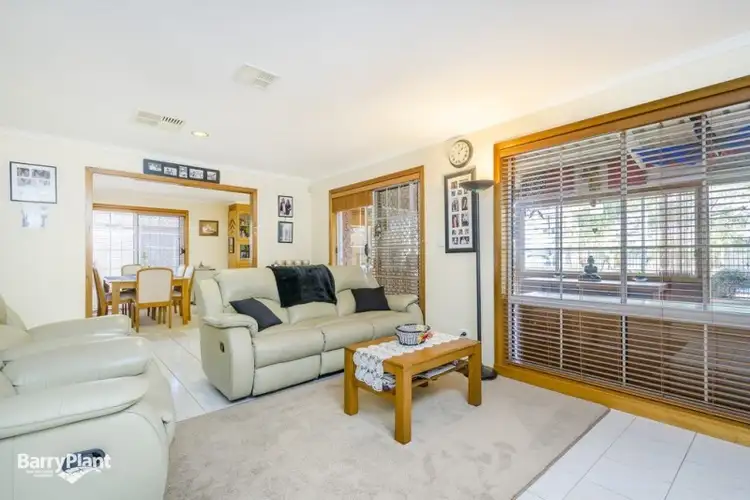 Fifth view of Homely house listing, 6 Greylea Grove, Seabrook VIC 3028